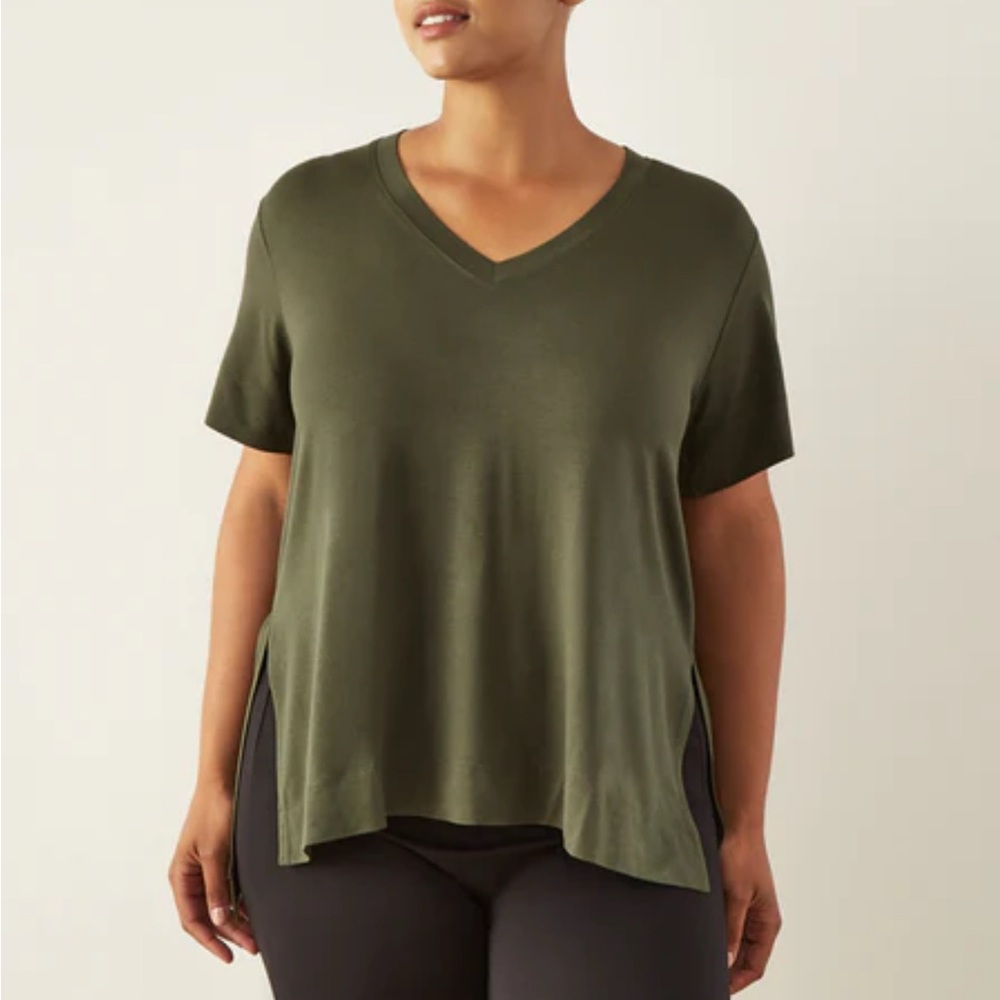 ADAY Necessi-T-Shirt in Moss NWOT - Size XS